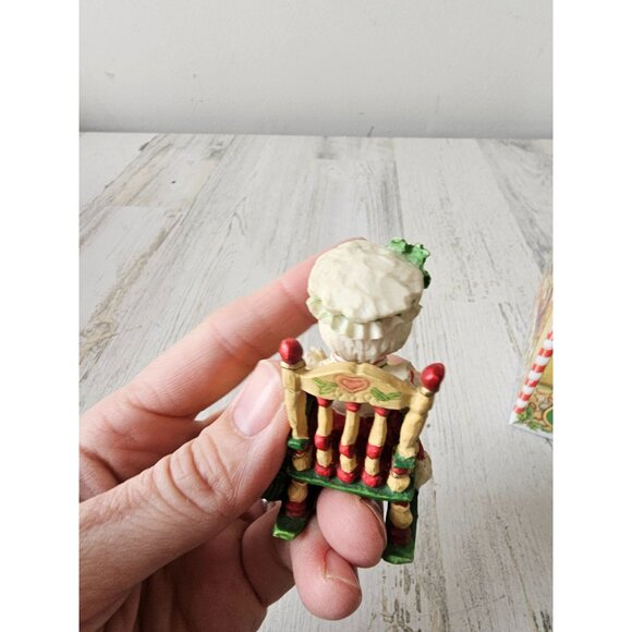 Enesco Mrs Claus North Pole elk village figurine zimnicki set cat rocking chair - Picture 6 of 10